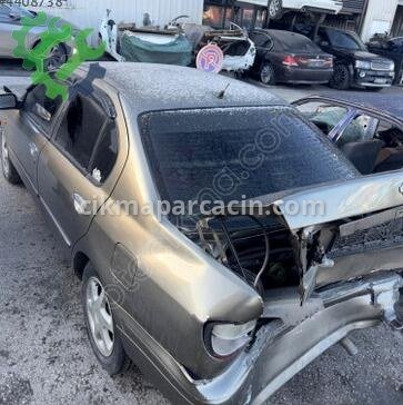 Nissan Primera Sol Ön Kapı çıkma parça