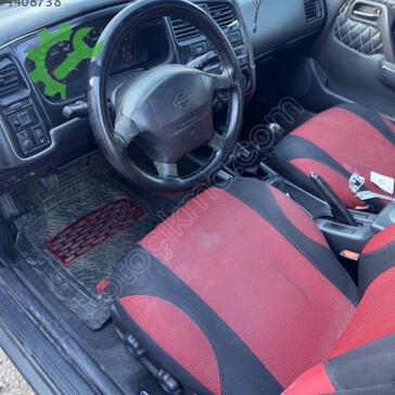 Nissan Primera Sol Ön Kapı çıkma parça