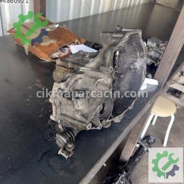 Nissan Almera Manuel Şanzıman çıkma parça