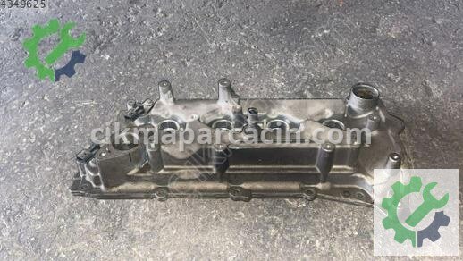 Nissan Qashqai Külbütör Kapağı 8201707360 çıkma parça