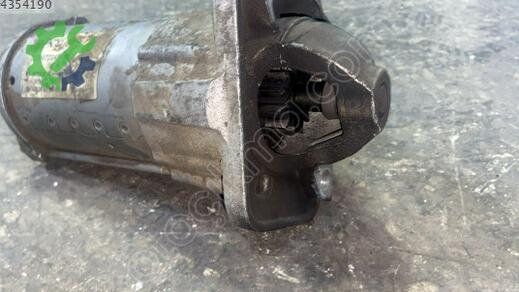Nissan Qashqai Marş Dinamosu 233000379R çıkma parça
