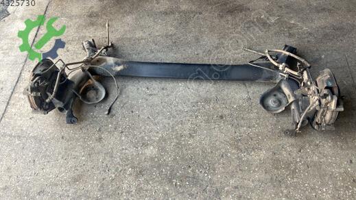 Nissan Qashqai Arka Dingil çıkma parça