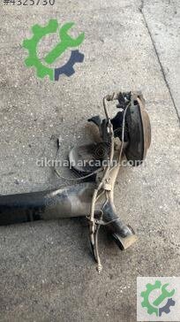 Nissan Qashqai Arka Dingil 555014EA0A çıkma parça
