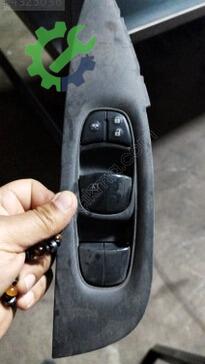 Nissan Qashqai Cam Düğmesi çıkma parça
