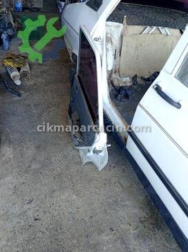 Renault R12 Sağ Arka Kapı çıkma parça