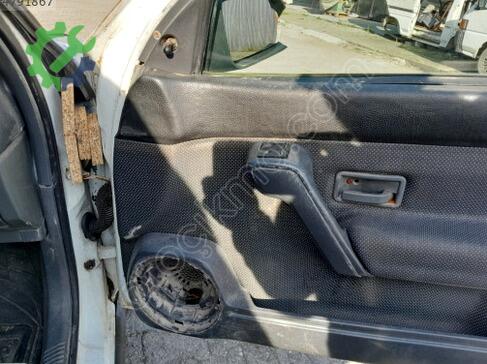 Renault R 19 Sağ Ön Kapı çıkma parça