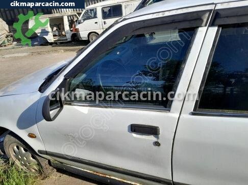Renault R19 Sol Ön Kapı çıkma parça