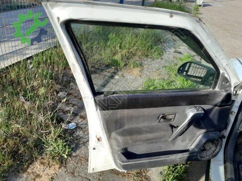 Renault R 19 Sol Ön Kapı çıkma parça