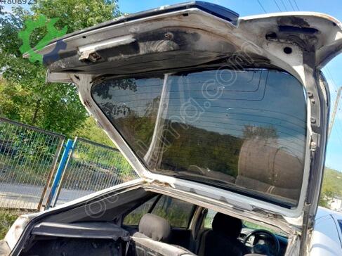 Renault R 19 Bagaj Kapağı çıkma parça