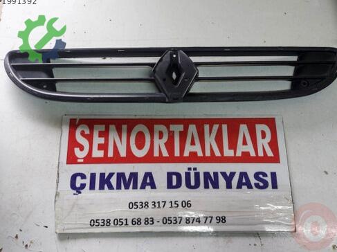 Renault R 9 Ön Panjur çıkma parça