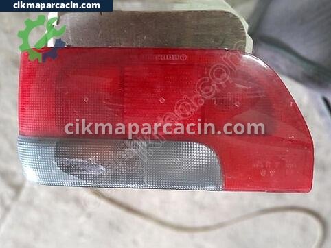 Renault R9 Sağ Arka Stop çıkma parça