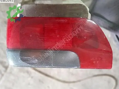 Renault R9 Sağ Arka Stop çıkma parça