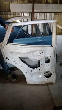 Renault Captur Sol Arka Kapı çıkma parça