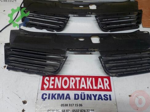 Renault Clio Ön Panjur çıkma parça