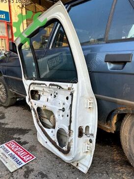 Renault Clio Sol Arka Kapı çıkma parça