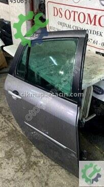 Renault Clio Sağ Arka Kapı çıkma parça