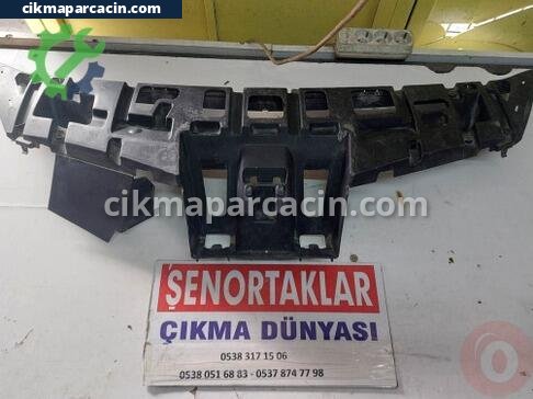 Renault Clio Ön Panjur çıkma parça