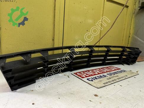 Renault Clio Tampon Izgarası 01040185007 çıkma parça