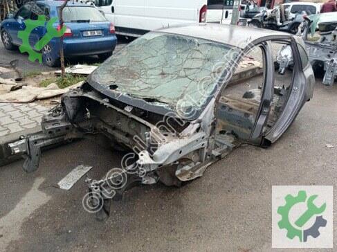 Renault Clio Oto Lastik çıkma parça