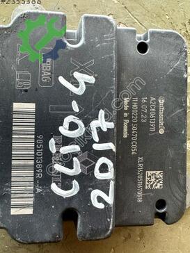 Renault Clio Airbag Beyni (SRS) 985101389R çıkma parça