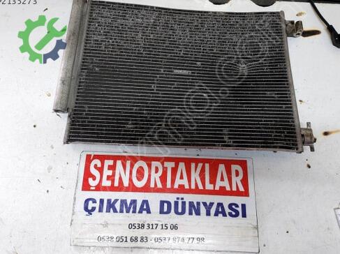 Renault Clio Klima Radyatörü 921006843R-A çıkma parça