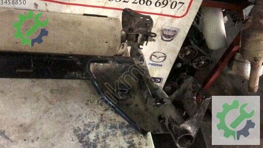 Renault Clio Arka Dingil / Torsiyon çıkma parça