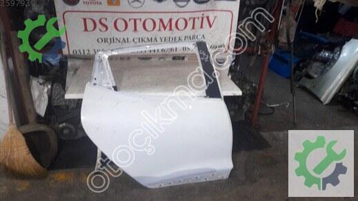 Renault Clio Sağ Arka Kapı çıkma parça
