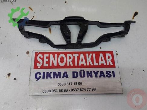 Renault Clio Ön Panjur 628101467R çıkma parça