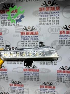 Renault Clio Gündüz Ledi 266007864R çıkma parça
