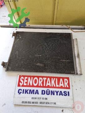 Renault Clio Klima Radyatörü 921006454R çıkma parça