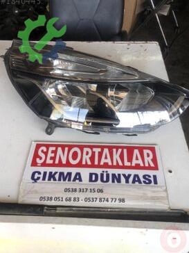 Renault Clio Sağ Ön Far çıkma parça