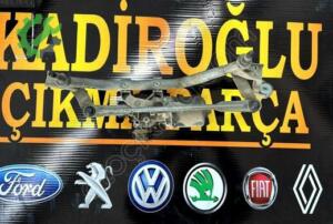 Renault Clio 4 silecek kolu ve motoru