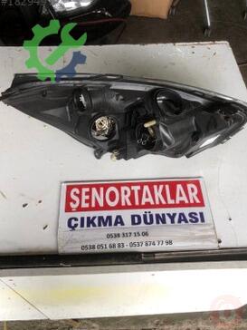 Renault Clio Sol Ön Far 010340711 çıkma parça