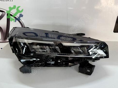 Renault R 5 Sağ Ön Far çıkma parça