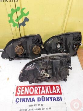 Renault Clio Sağ Ön Far 7701057658 çıkma parça