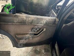 Renault clio iç kapı döşemesi