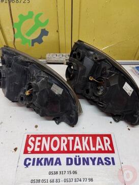Renault Clio Sol Ön Far 8200509820 çıkma parça