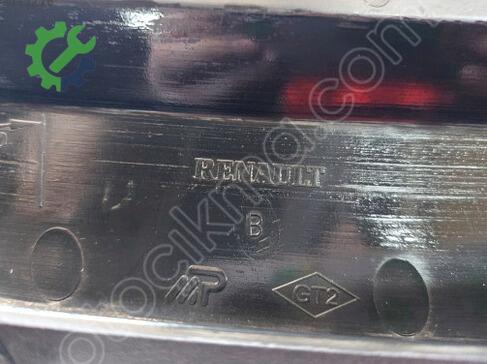 Renault Clio Ön Panjur 623105727R çıkma parça