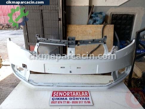 Dacia Sandero Ön Tampon çıkma parça