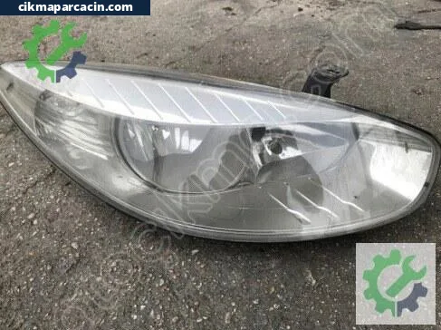 Renault Fluence Sağ Ön Far çıkma parça
