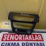 RENAULT FLUENCE-MEGANE ORJİNAL ORTA DFÜZÖR VE TEYP ÇERÇEVESİ