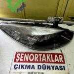 RENAULT FLUENCE MERCEKLİ SİYAH SAĞ ÖN FAR