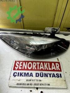 RENAULT FLUENCE MERCEKLİ SİYAH SAĞ ÖN FAR