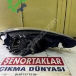 RENAULT FLUENCE MERCEKLİ SİYAH SAĞ ÖN FAR