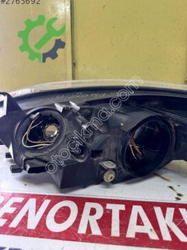 Renault Fluence Mercekli Far 1305236541 çıkma parça