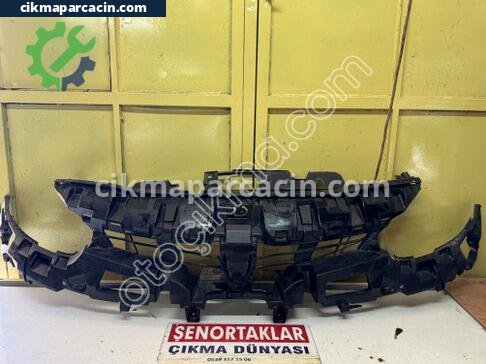 Renault Fluence Ön Panjur çıkma parça