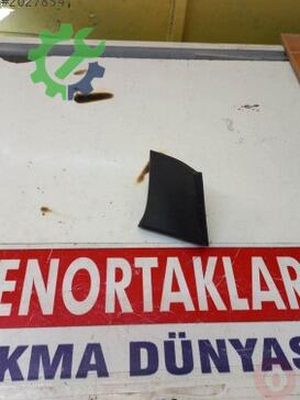 Renault Fluence Orta Direk Kaplaması çıkma parça