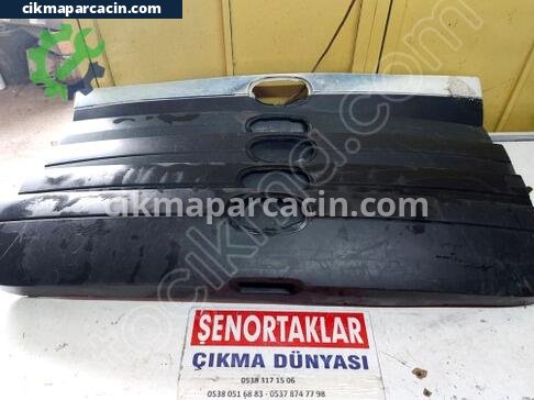 Renault Kangoo Arka Bagaj çıkma parça
