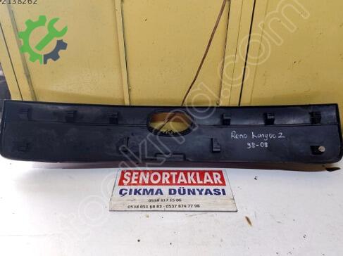 Renault Kangoo Arka Bagaj 8200188539 çıkma parça