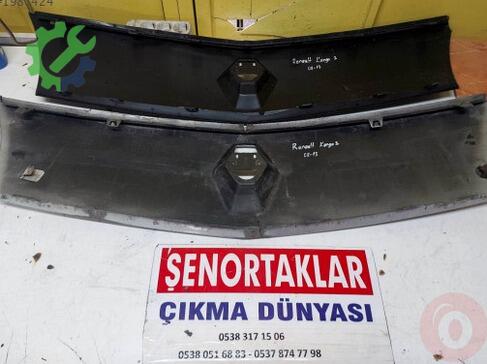 Renault Kangoo Ön Panjur 8200499017 çıkma parça